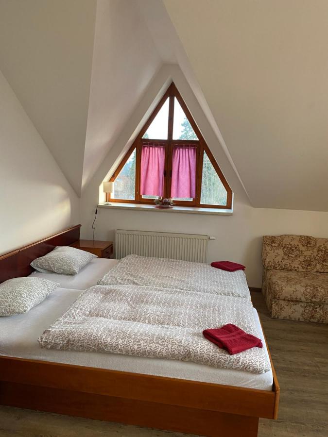Restaurace U Vlkove Hotel Kamenice Eksteriør billede