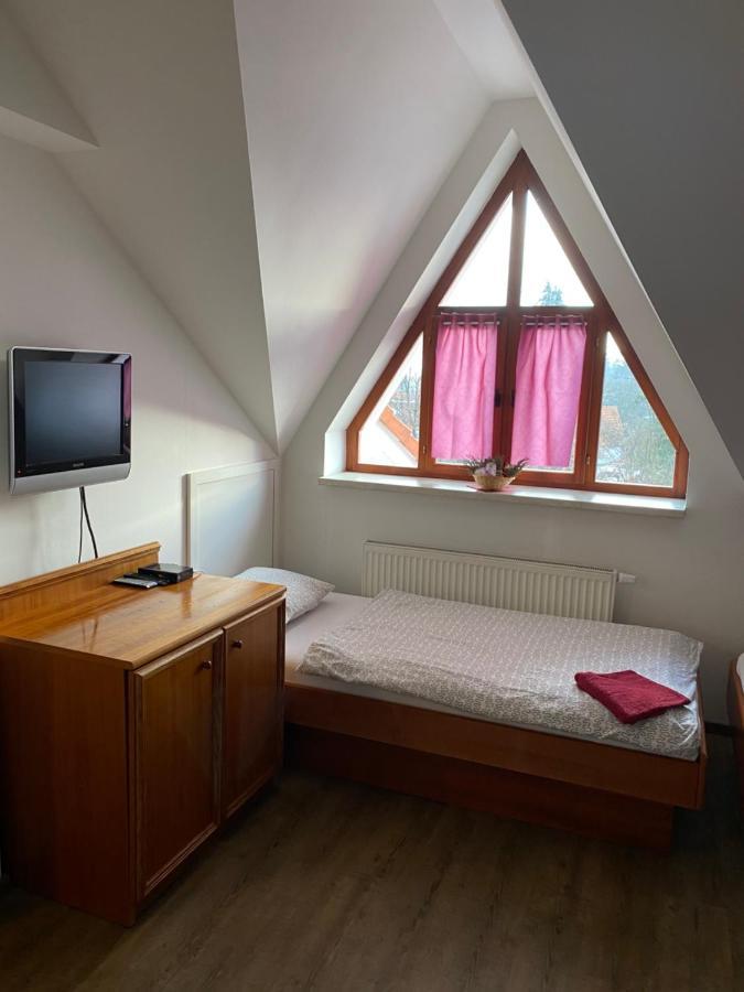 Restaurace U Vlkove Hotel Kamenice Eksteriør billede